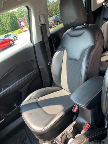 used 2018 Jeep Compass car, priced at $14,294