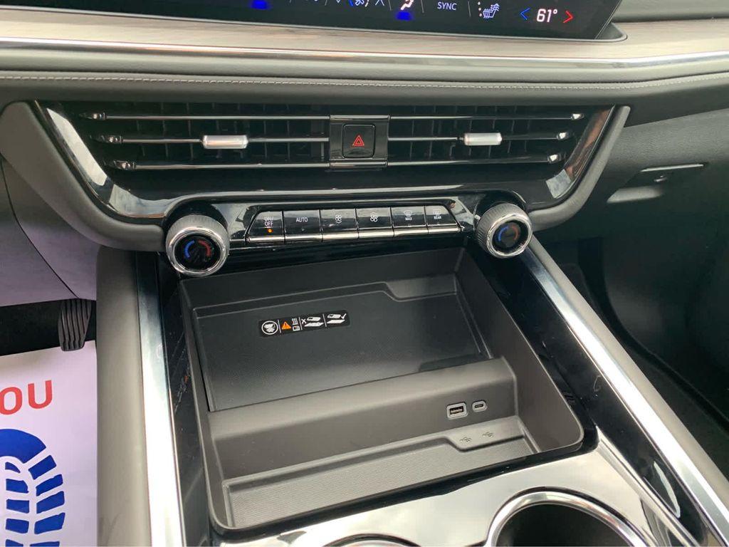 used 2025 Chevrolet Suburban car, priced at $78,401