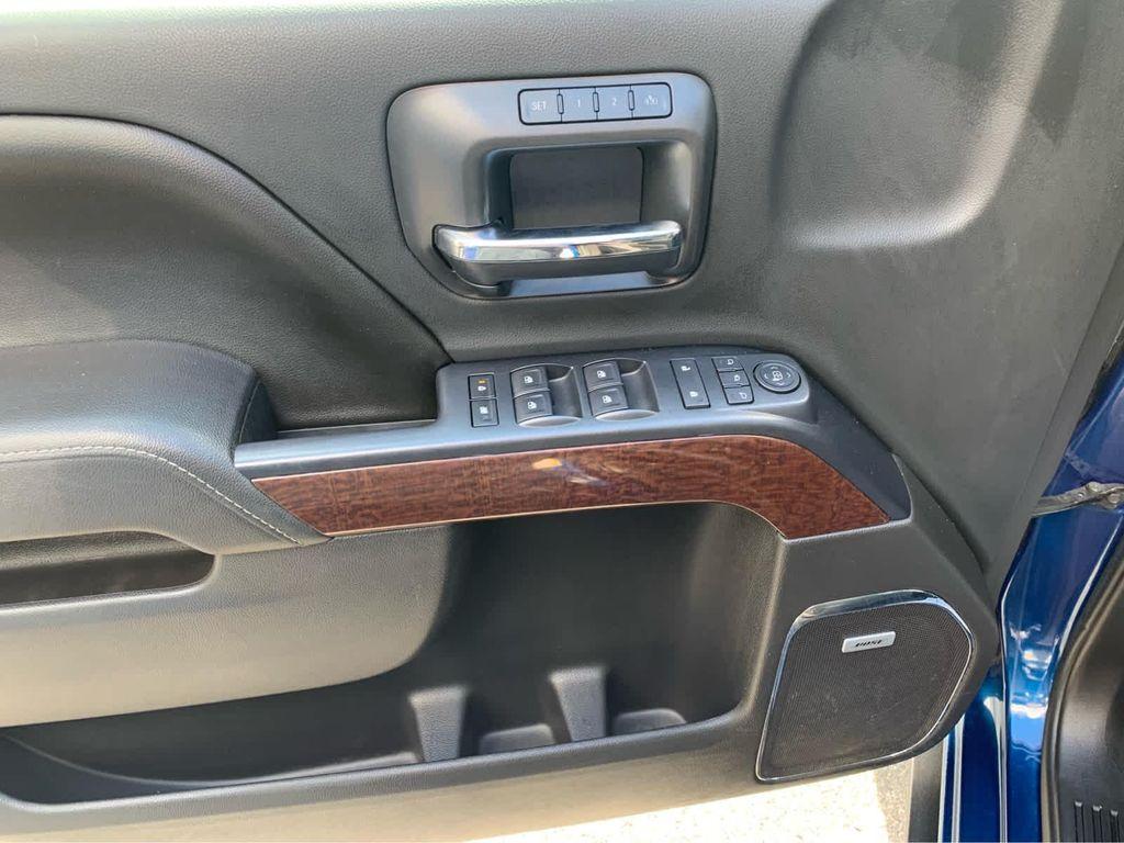 used 2016 GMC Sierra 2500 car, priced at $38,500