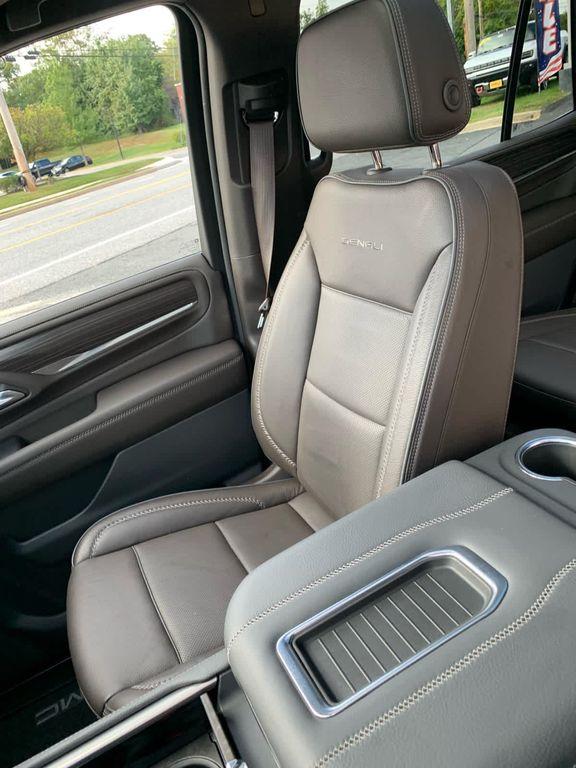 used 2023 GMC Yukon car, priced at $68,043
