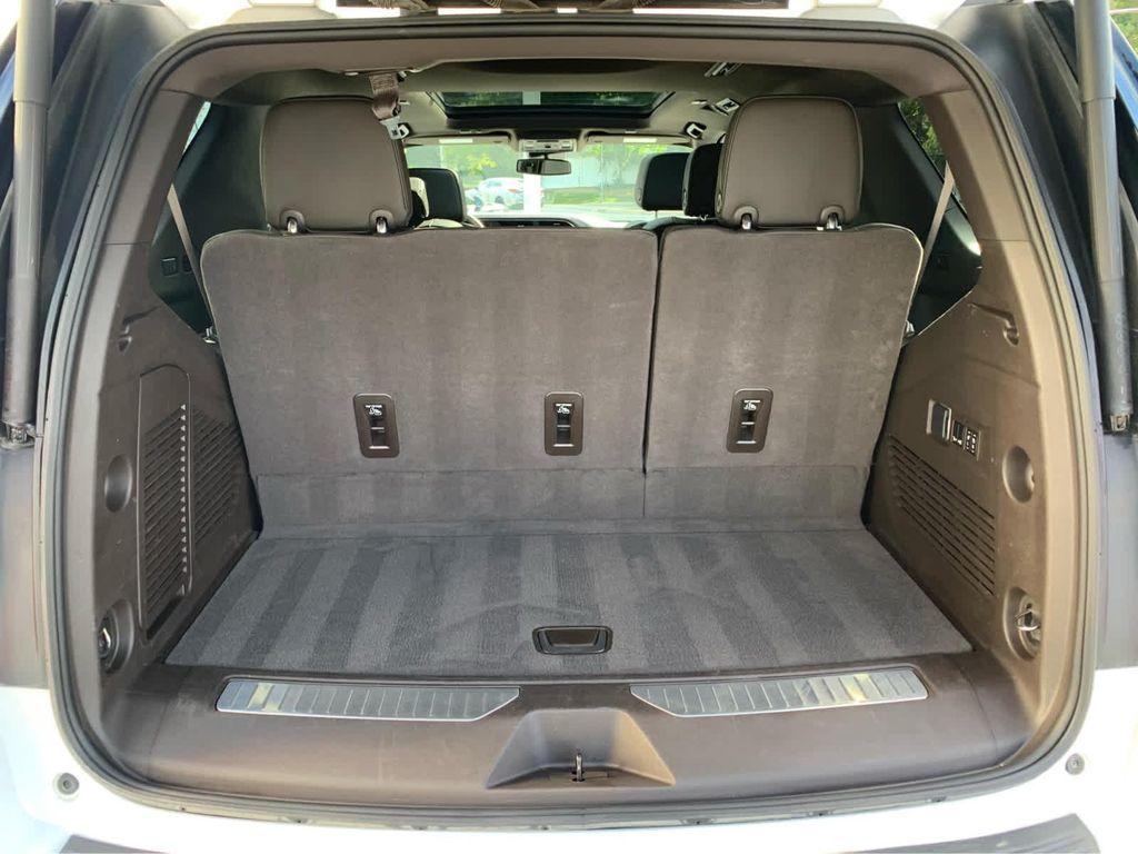 used 2023 GMC Yukon car, priced at $68,043