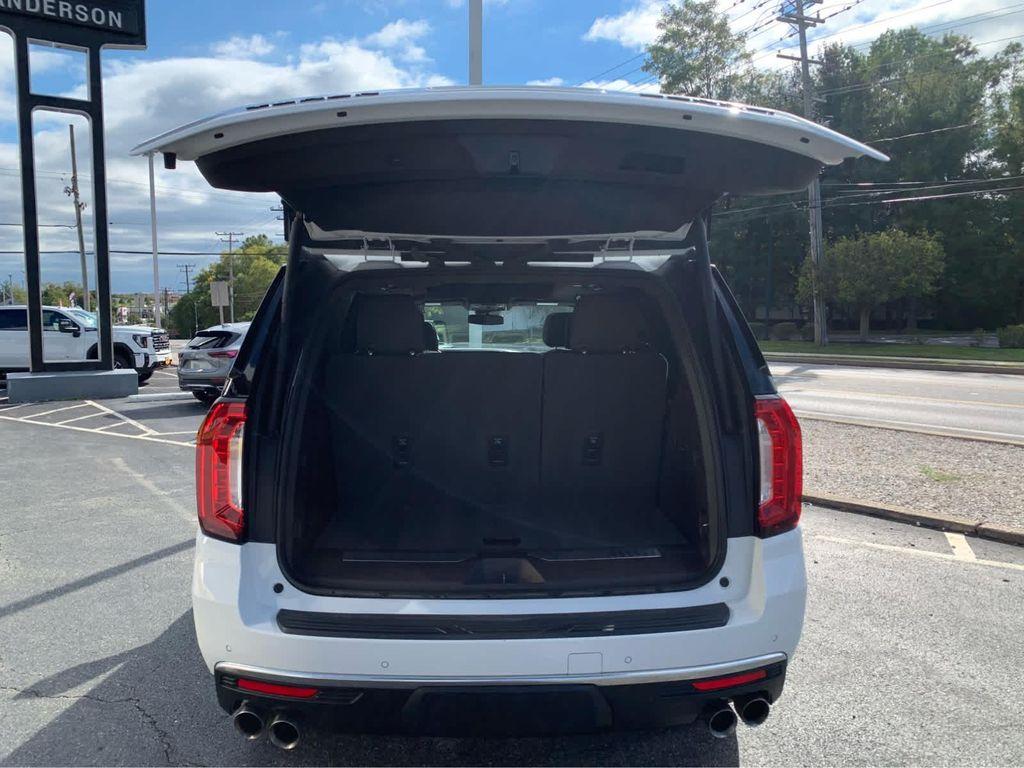 used 2023 GMC Yukon car, priced at $68,043