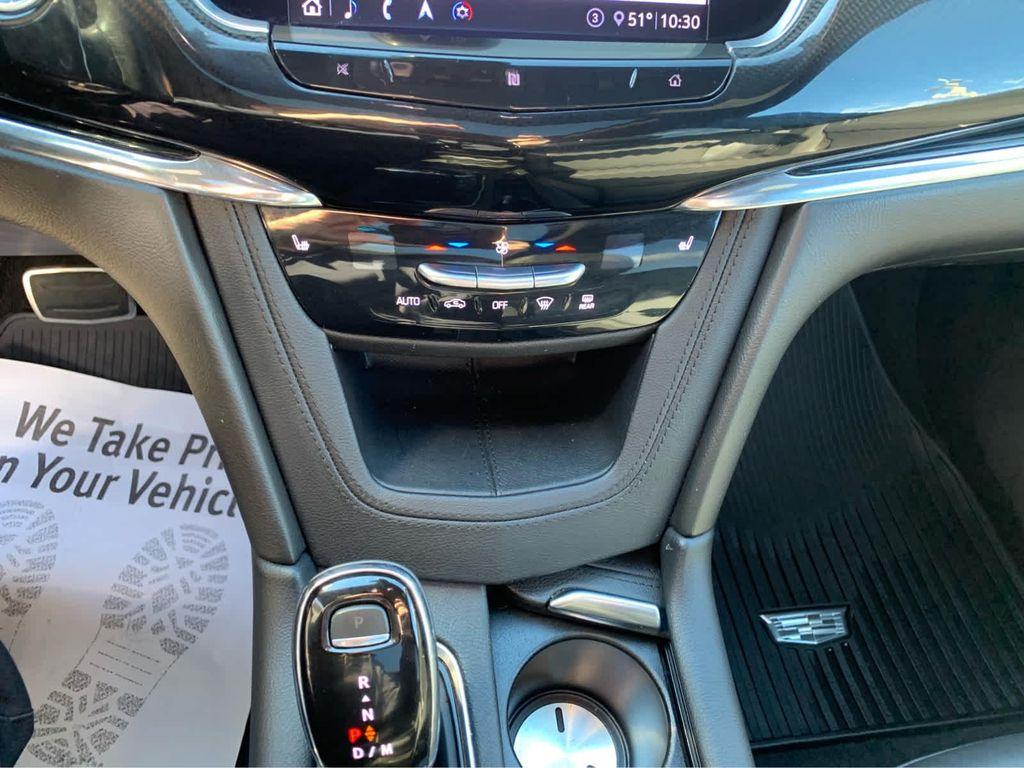 used 2020 Cadillac XT6 car, priced at $22,907