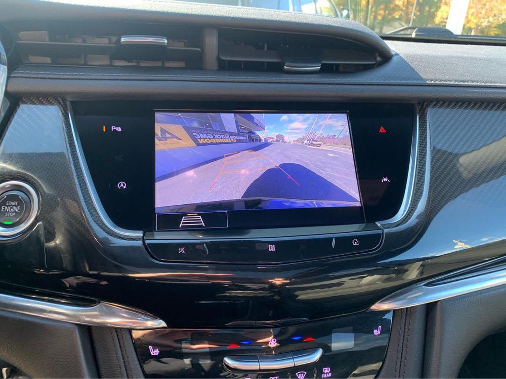 used 2020 Cadillac XT6 car, priced at $22,907