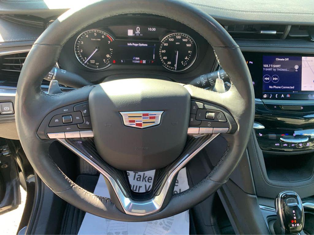 used 2020 Cadillac XT6 car, priced at $22,907