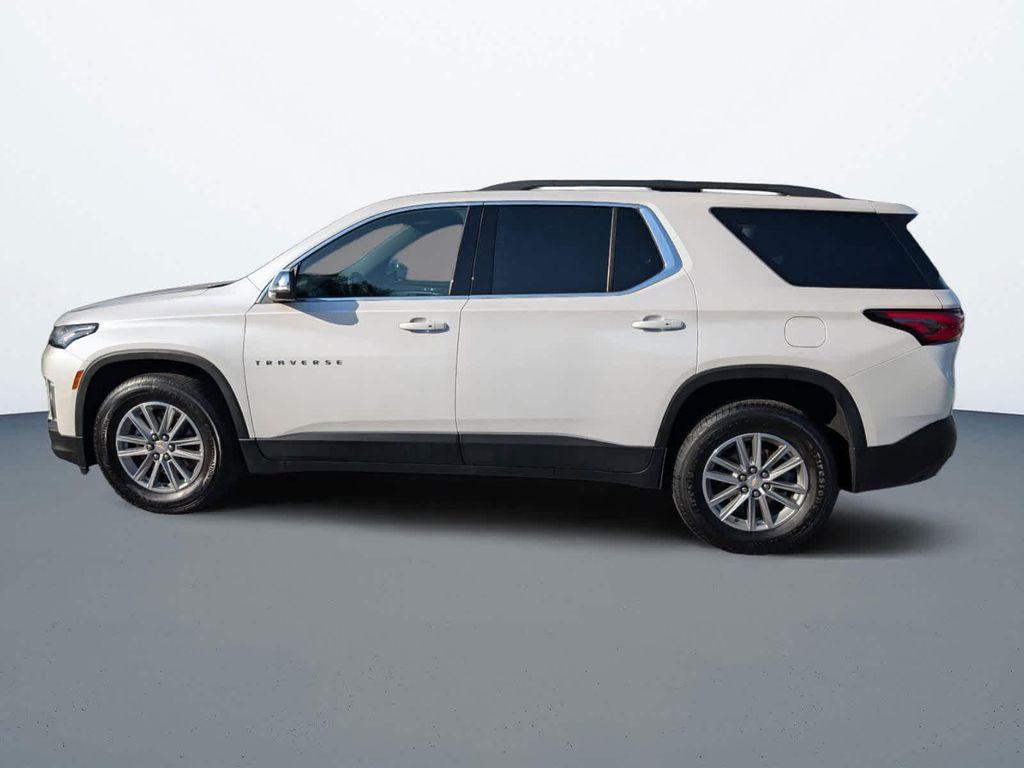 used 2022 Chevrolet Traverse car, priced at $27,534