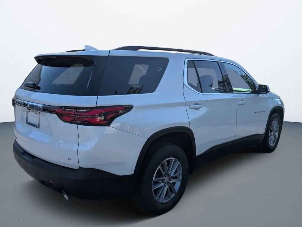 used 2022 Chevrolet Traverse car, priced at $27,534