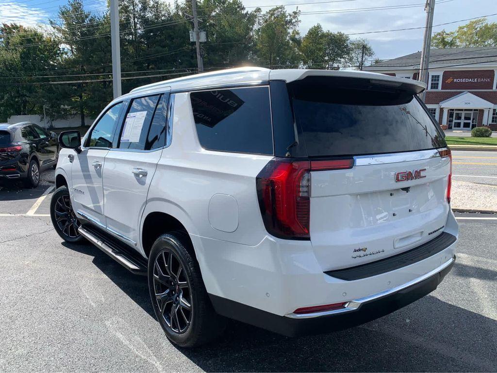 used 2025 GMC Yukon car, priced at $70,997