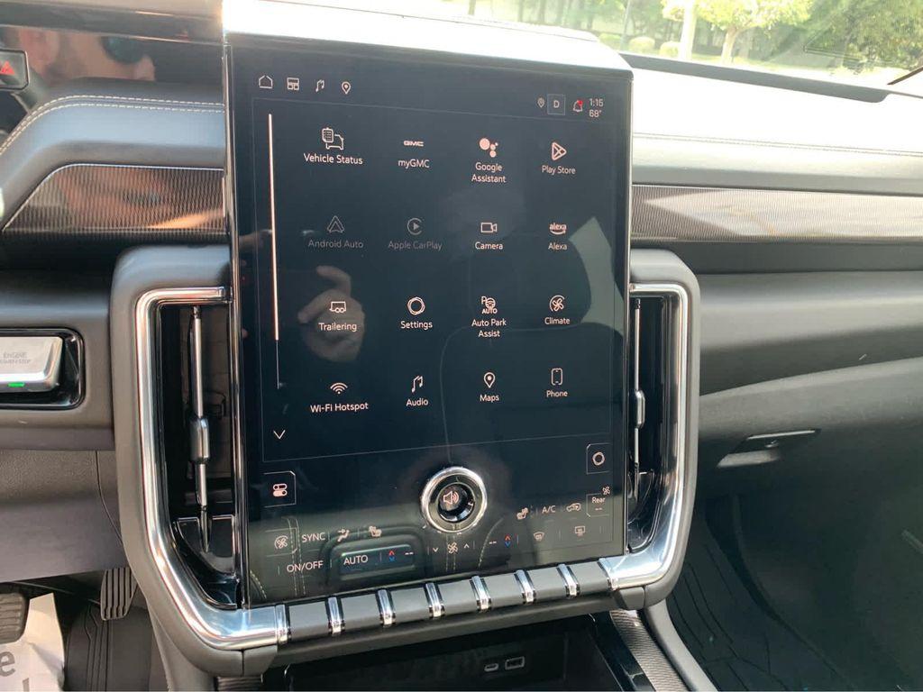 used 2025 GMC Yukon car, priced at $70,997