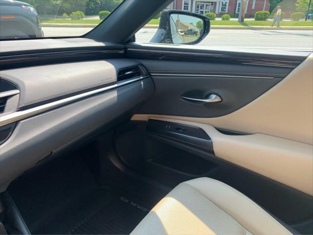 used 2021 Lexus ES 300h car, priced at $27,747