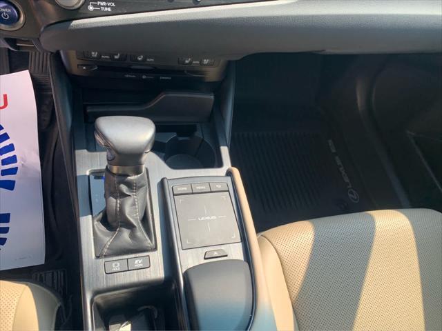 used 2021 Lexus ES 300h car, priced at $27,747