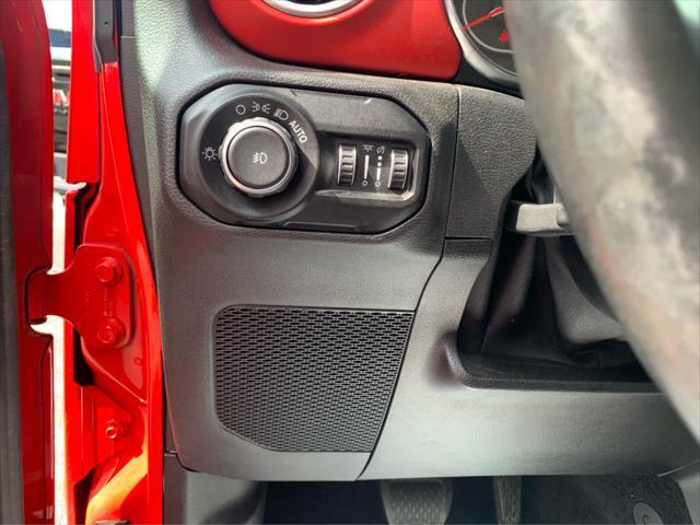 used 2021 Jeep Wrangler Unlimited car, priced at $33,752