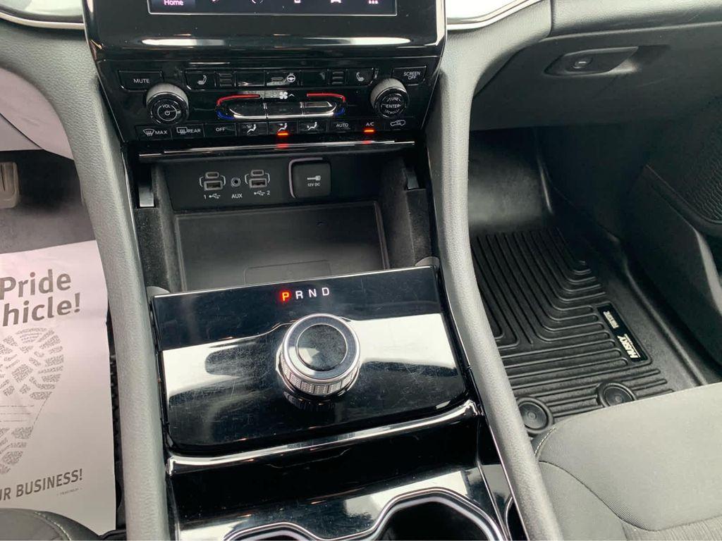 used 2022 Jeep Grand Cherokee car, priced at $28,534