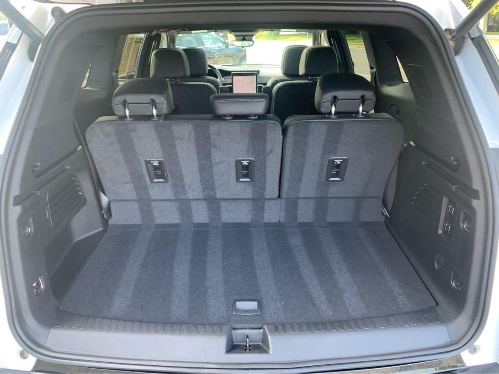 used 2025 GMC Acadia car, priced at $58,392