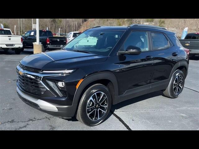 new 2025 Chevrolet TrailBlazer car, priced at $26,385