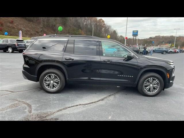 new 2024 Chevrolet Traverse car, priced at $41,163