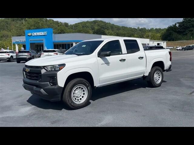 new 2024 Chevrolet Colorado car, priced at $30,769