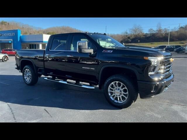 new 2025 Chevrolet Silverado 2500 car, priced at $73,803