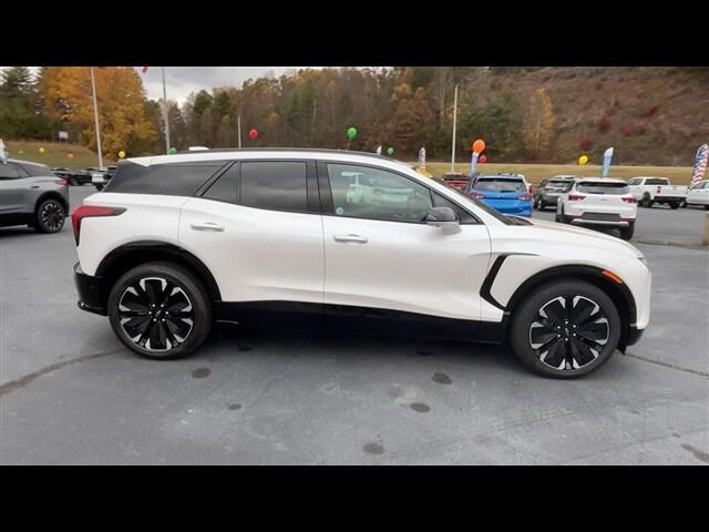 new 2025 Chevrolet Blazer EV car