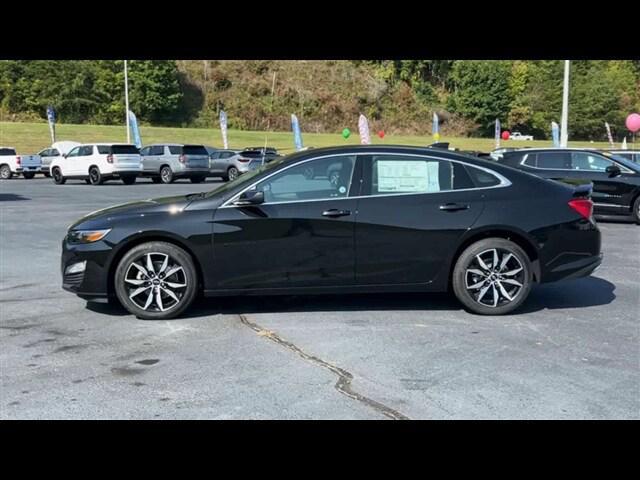 new 2024 Chevrolet Malibu car, priced at $25,059