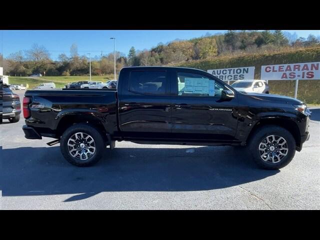 new 2024 Chevrolet Colorado car, priced at $45,700