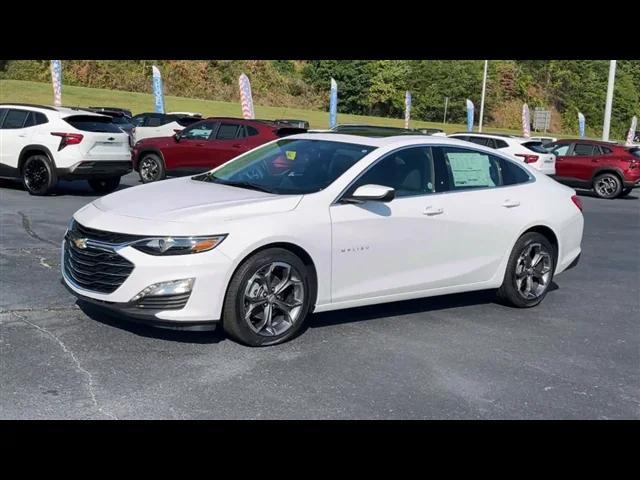 new 2024 Chevrolet Malibu car, priced at $28,195