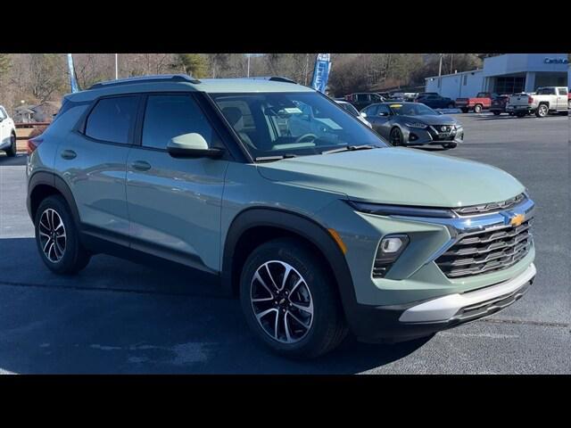 new 2025 Chevrolet TrailBlazer car, priced at $25,328