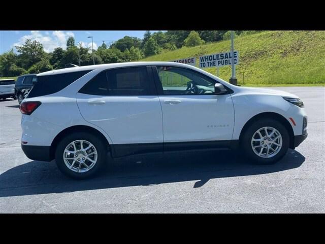 new 2024 Chevrolet Equinox car, priced at $28,637