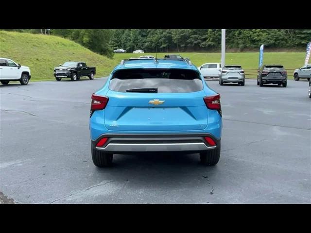 new 2025 Chevrolet Trax car, priced at $24,273