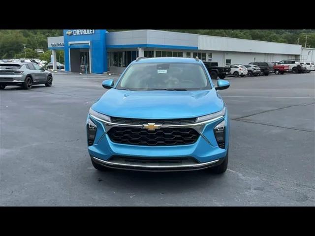 new 2025 Chevrolet Trax car, priced at $24,273