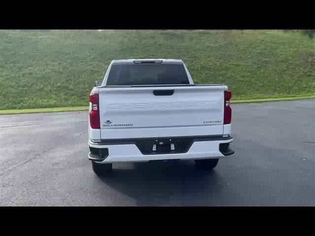 new 2024 Chevrolet Silverado 1500 car, priced at $46,297