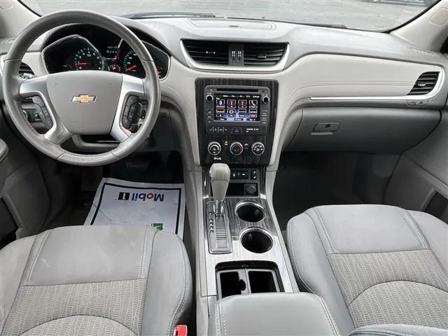 used 2014 Chevrolet Traverse car, priced at $12,895