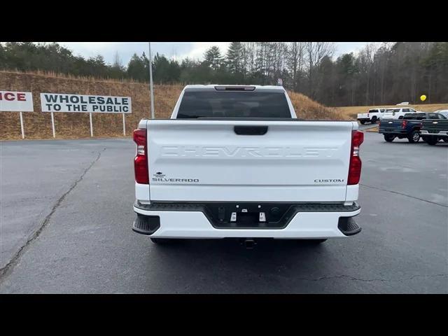 new 2025 Chevrolet Silverado 1500 car, priced at $45,649