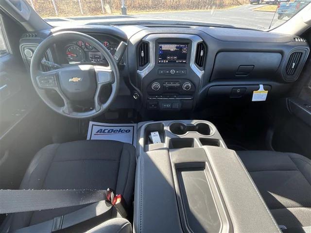 new 2025 Chevrolet Silverado 1500 car, priced at $45,130