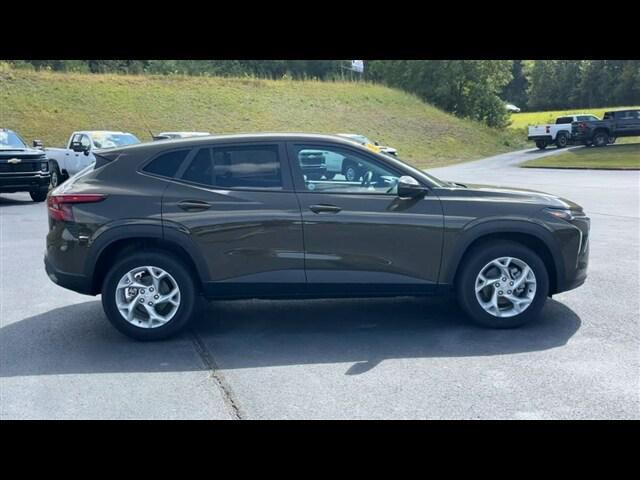 new 2024 Chevrolet Trax car