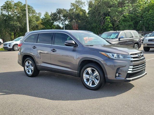 used 2018 Toyota Highlander car, priced at $26,210