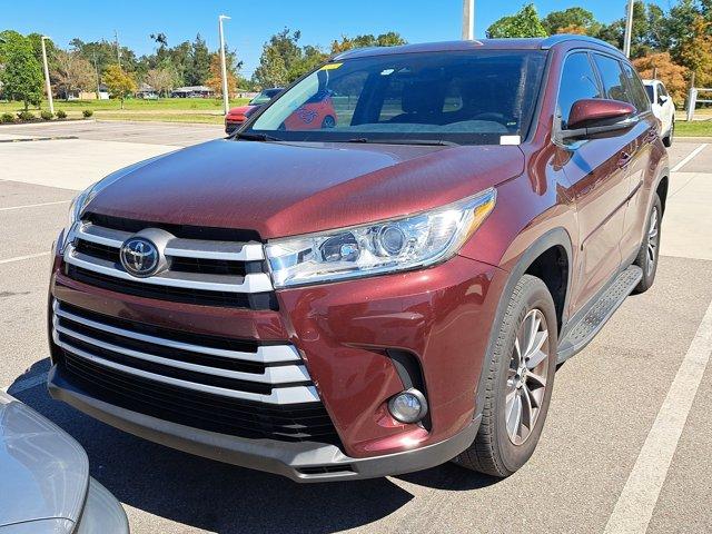 used 2019 Toyota Highlander car, priced at $18,628
