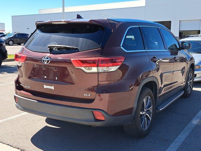 used 2019 Toyota Highlander car, priced at $18,628