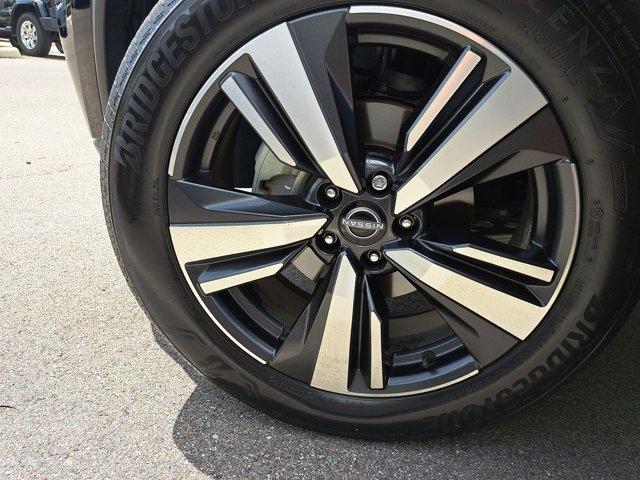 used 2023 Nissan Rogue car, priced at $25,502