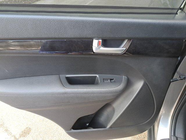 used 2015 Kia Sorento car