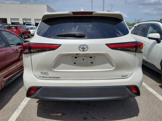 used 2020 Toyota Highlander car
