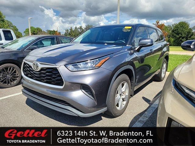 used 2020 Toyota Highlander car, priced at $22,999