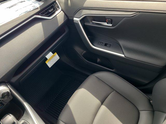 new 2025 Toyota RAV4 car