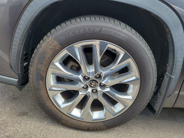 used 2020 Toyota Highlander car