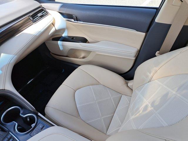 used 2019 Toyota Camry Hybrid car, priced at $21,300