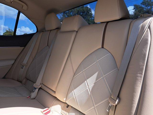 used 2019 Toyota Camry Hybrid car, priced at $21,300