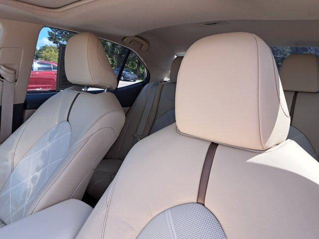 used 2019 Toyota Camry Hybrid car, priced at $21,300