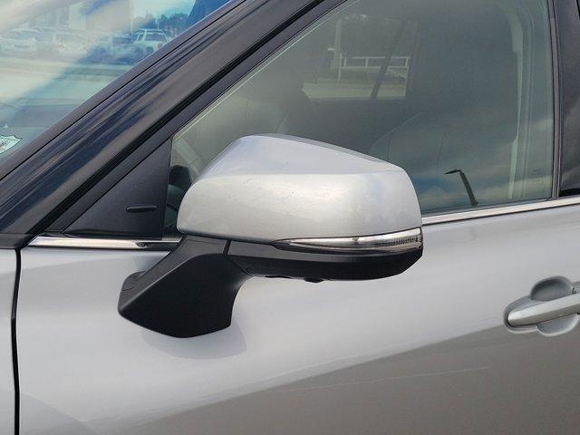 used 2022 Toyota Highlander car, priced at $32,953