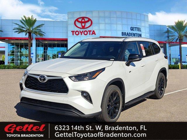 new 2026 Toyota Highlander car, priced at $53,538