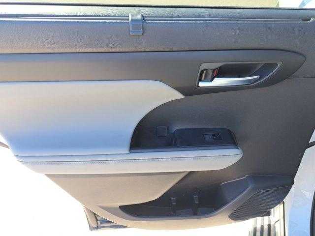 new 2026 Toyota Highlander car, priced at $53,538